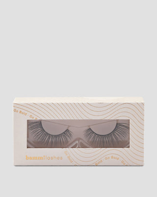 Sztuczne rzęsy na pasku 2d do wielokrotnego stosowania bardzo miękkie Go Bold Bamm!Lashes - 1